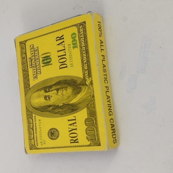 SET of two decks of plastic playing cards - Picture 2 of 2